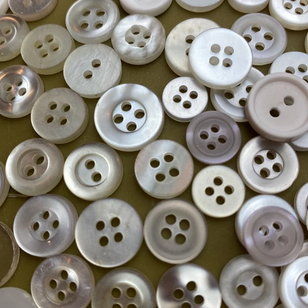 Vintage 242 buttons in white, pearl white and bone colors